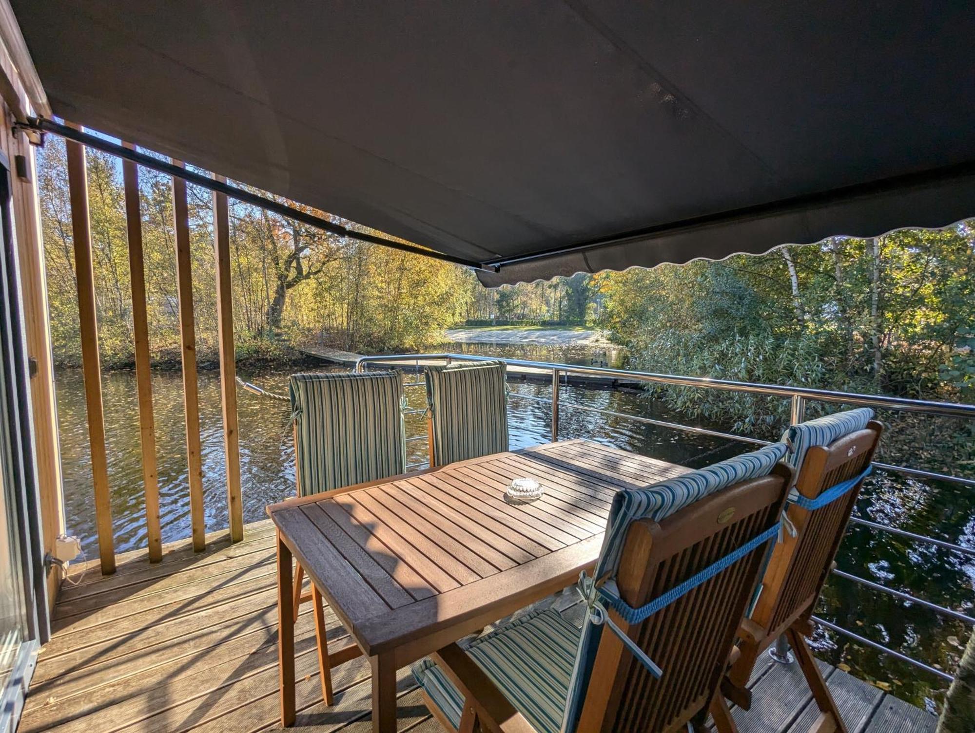 Hausboot Lena 호텔 파펜부르크 외부 사진