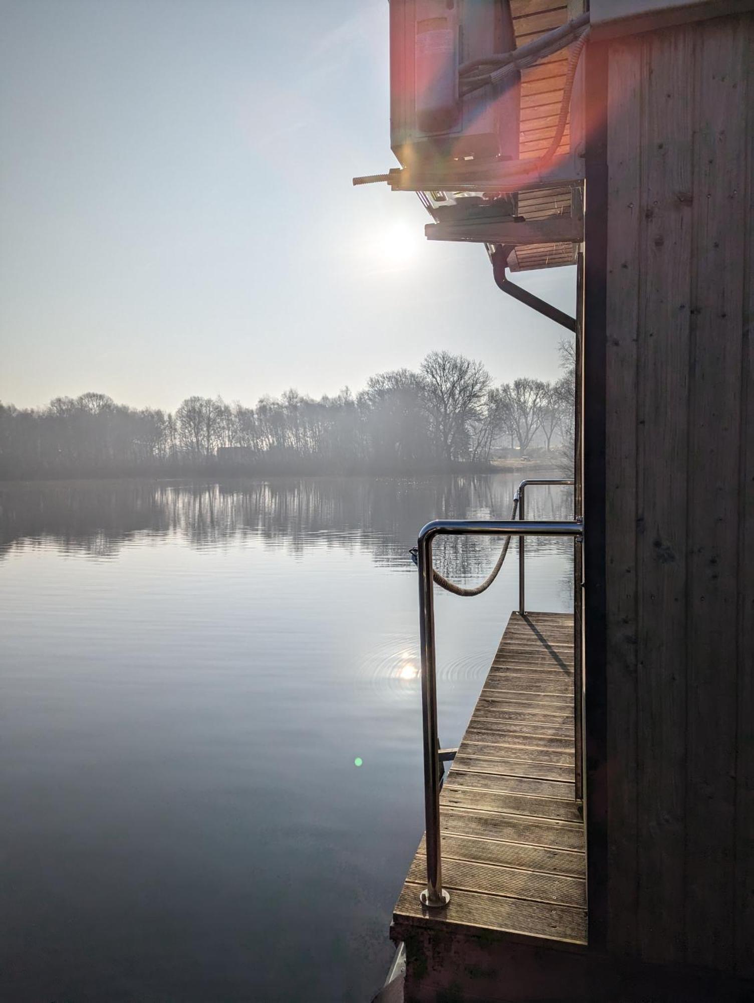 Hausboot Lena 호텔 파펜부르크 외부 사진
